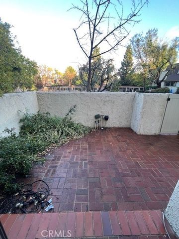 6201 Shoup 79, Woodland Hills, CA 91367