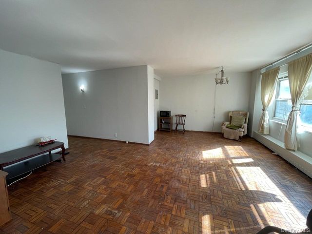 3 Fordham Hill Oval 4G, Bronx, NY 10458