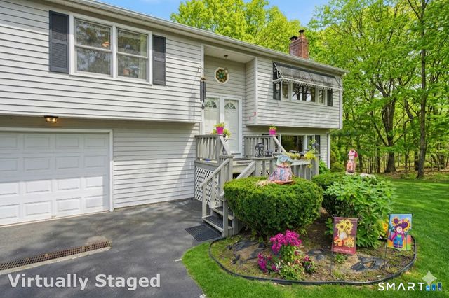 4 Woodland Hollow Street, Windsor Locks, CT 06096