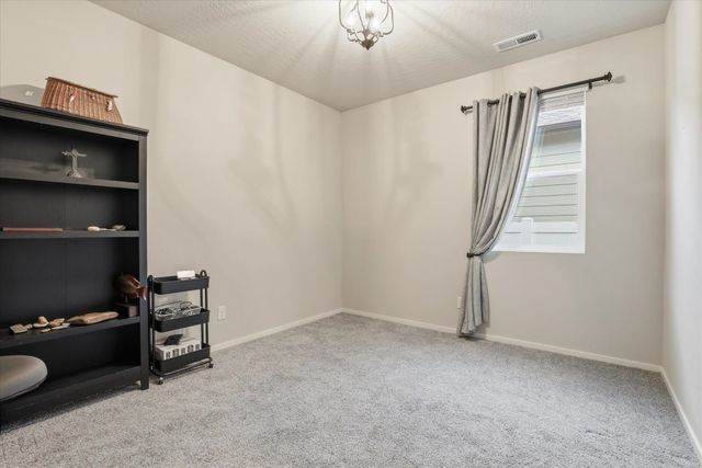 1129 E Gallium Ln, Colbert, WA 99005