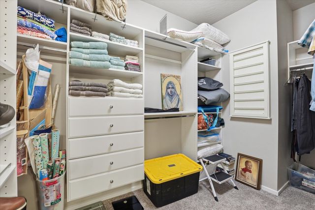 1129 E Gallium Ln, Colbert, WA 99005