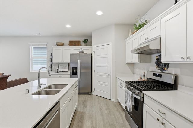 1129 E Gallium Ln, Colbert, WA 99005