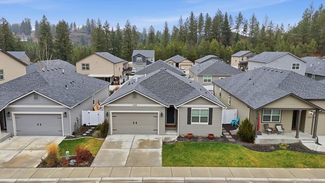 1129 E Gallium Ln, Colbert, WA 99005
