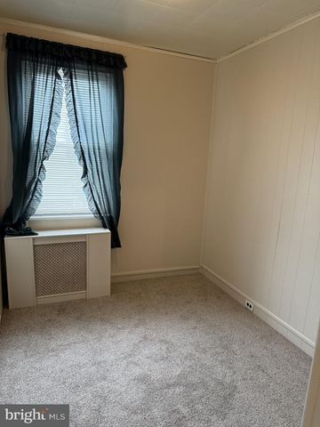 4523 GAUL ST, Philadelphia, PA 19137