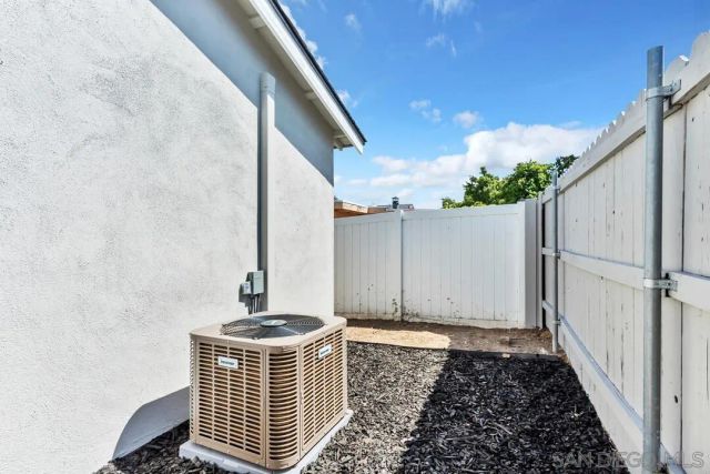 11374 Spica Dr, San Diego, CA 92126
