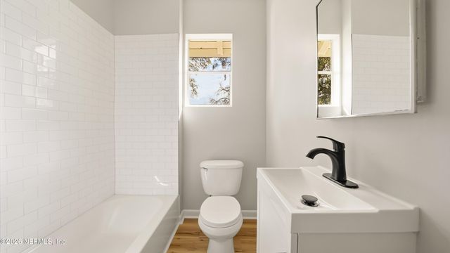 8134 GALVESTON Avenue, Jacksonville, FL 32211