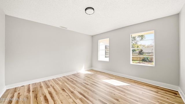 8134 GALVESTON Avenue, Jacksonville, FL 32211