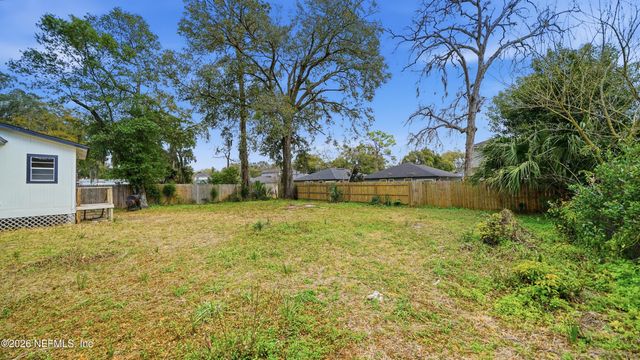 8134 GALVESTON Avenue, Jacksonville, FL 32211