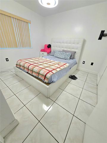 7255 NW 173rd Dr 801-8, Hialeah, FL 33015