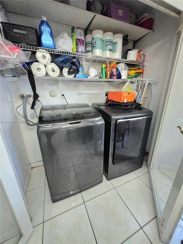 7255 NW 173rd Dr 801-8, Hialeah, FL 33015