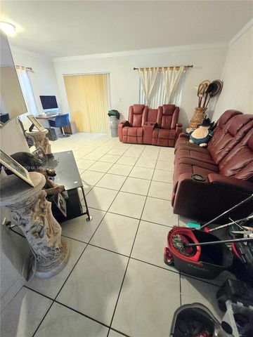 7255 NW 173rd Dr 801-8, Hialeah, FL 33015