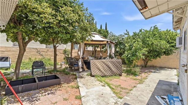 228 S Ynez, Monterey Park, CA 91754