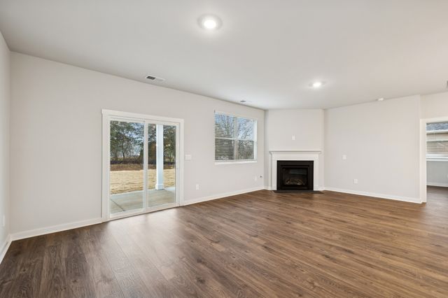 424 Wild Iris Way, Spring Hill, TN 37174