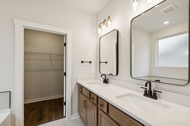 424 Wild Iris Way, Spring Hill, TN 37174