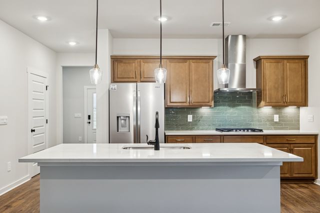 424 Wild Iris Way, Spring Hill, TN 37174