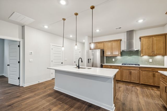 424 Wild Iris Way, Spring Hill, TN 37174