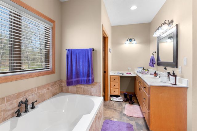 89 Old Staggs Road, Calico Rock, AR 72519