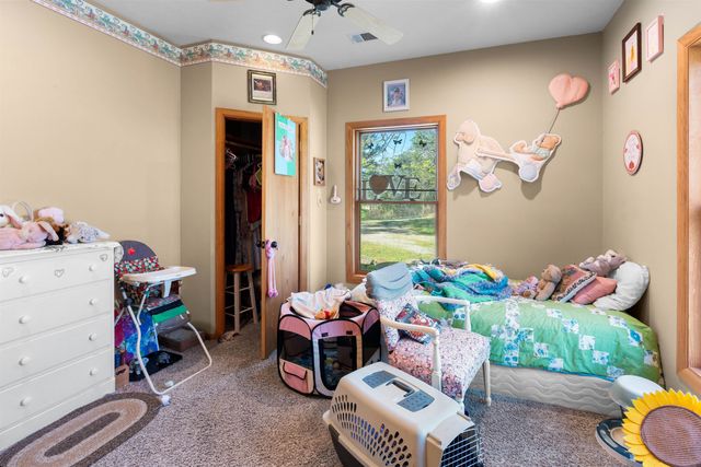 89 Old Staggs Road, Calico Rock, AR 72519