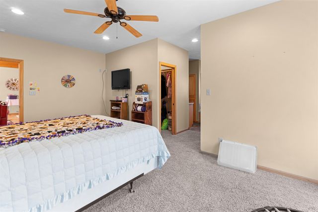 89 Old Staggs Road, Calico Rock, AR 72519