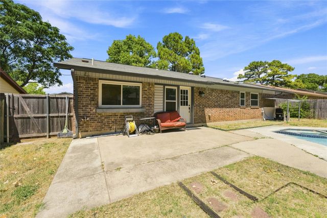 1912 Westover Drive, Arlington, TX 76015