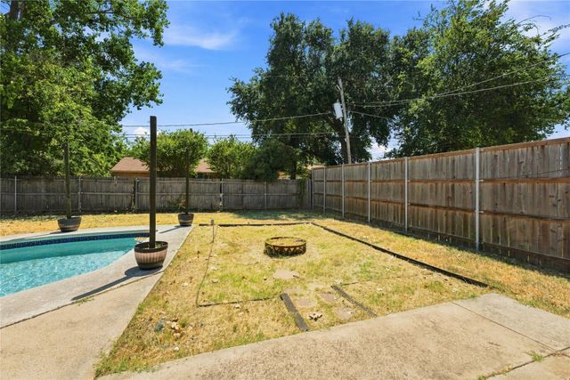 1912 Westover Drive, Arlington, TX 76015