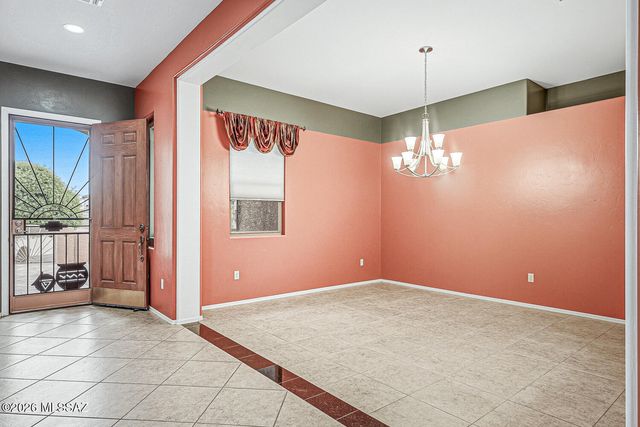 1160 W Tenniel Drive, Green Valley, AZ 85614