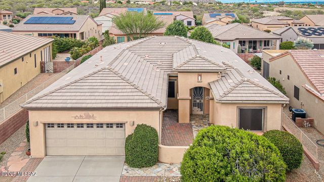 1160 W Tenniel Drive, Green Valley, AZ 85614