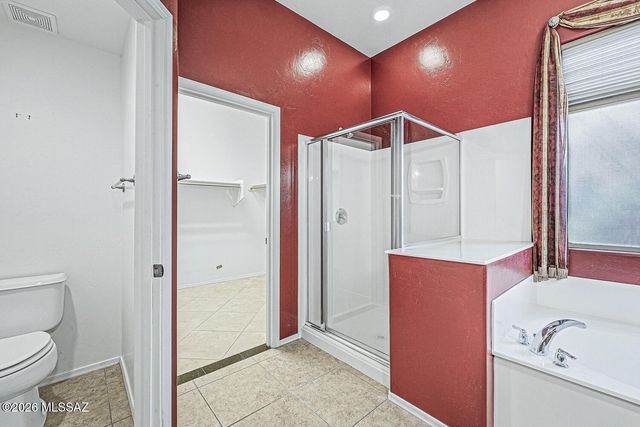 1160 W Tenniel Drive, Green Valley, AZ 85614