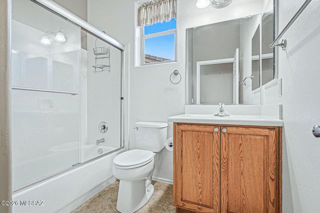 1160 W Tenniel Drive, Green Valley, AZ 85614