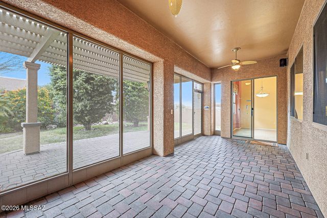 1160 W Tenniel Drive, Green Valley, AZ 85614