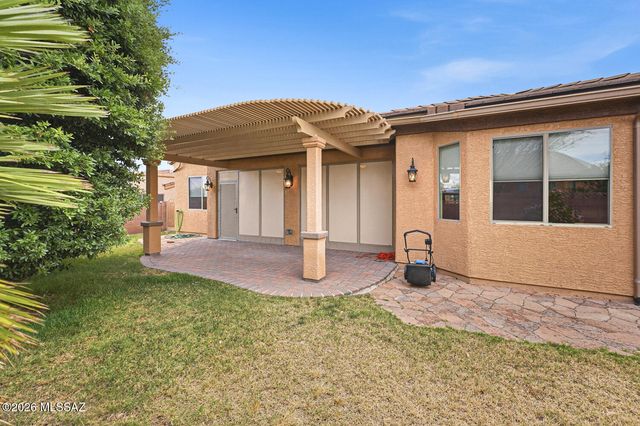 1160 W Tenniel Drive, Green Valley, AZ 85614