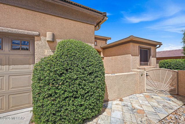 1160 W Tenniel Drive, Green Valley, AZ 85614