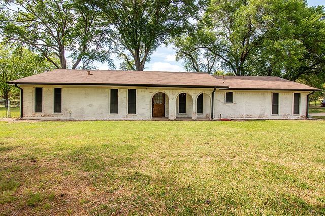 470 Lanier Road, Combine, TX 75159