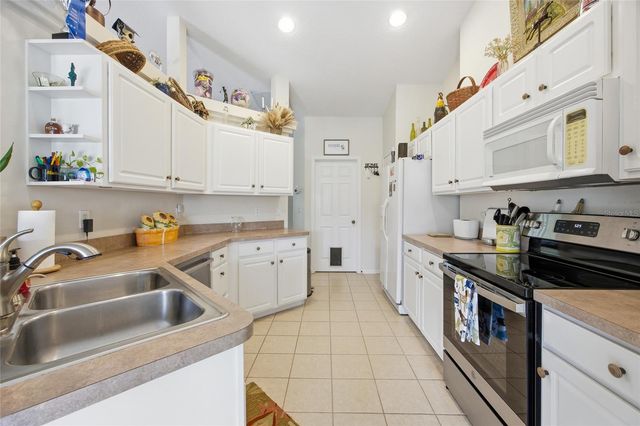 19630 SE 15TH PLACE, Morriston, FL 32668