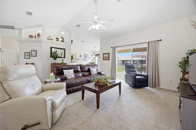 19630 SE 15TH PLACE, Morriston, FL 32668