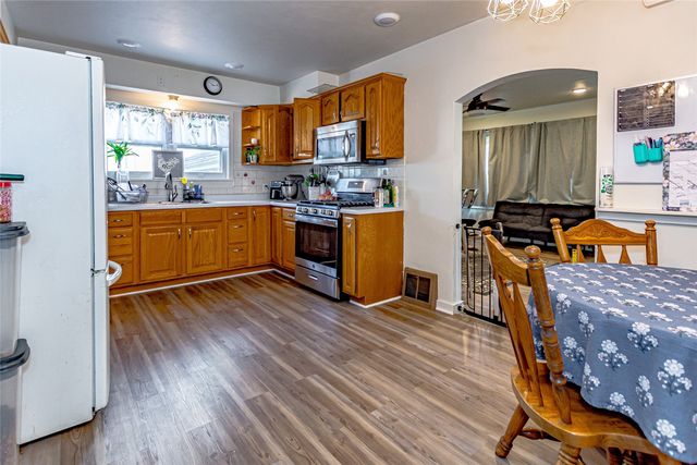 1024 Staub Court NE, Cedar Rapids, IA 52402