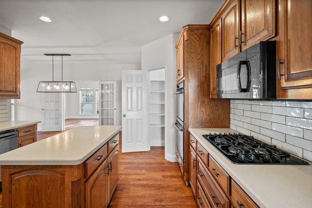 4405 Ridgecove Drive, Rowlett, TX 75088