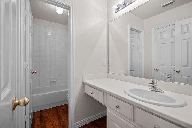 4405 Ridgecove Drive, Rowlett, TX 75088