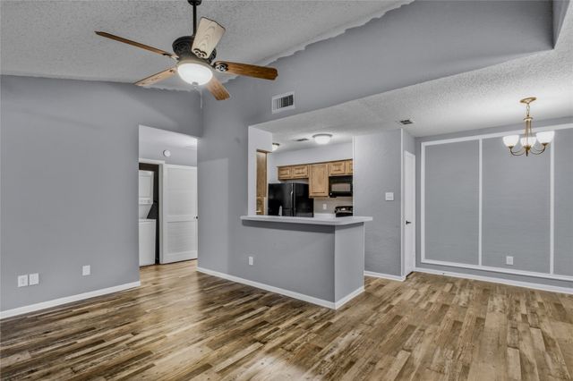 1307 Willoughby Lane 5421, Arlington, TX 76011