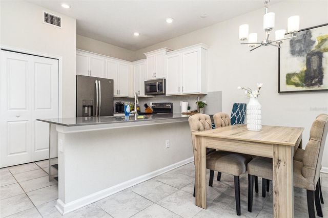 787 OCEAN COURSE AVENUE 602, Davenport, FL 33896