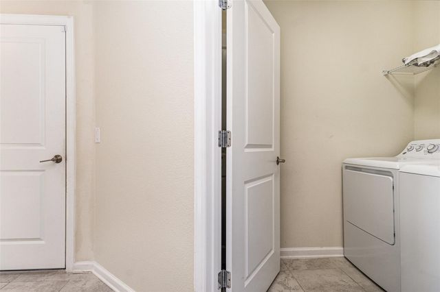 787 OCEAN COURSE AVENUE 602, Davenport, FL 33896