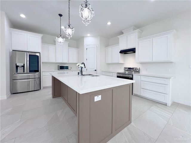 2705 Tassajara Street, Edinburg, TX 78542