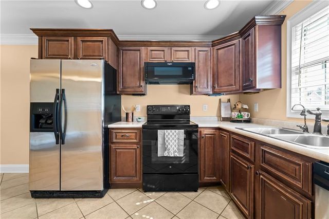 23 Walton Creek SW Drive, Rome, GA 30165