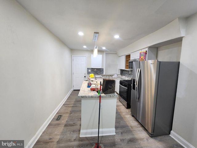 2005 RIDGEHILL AVE, Baltimore, MD 21217