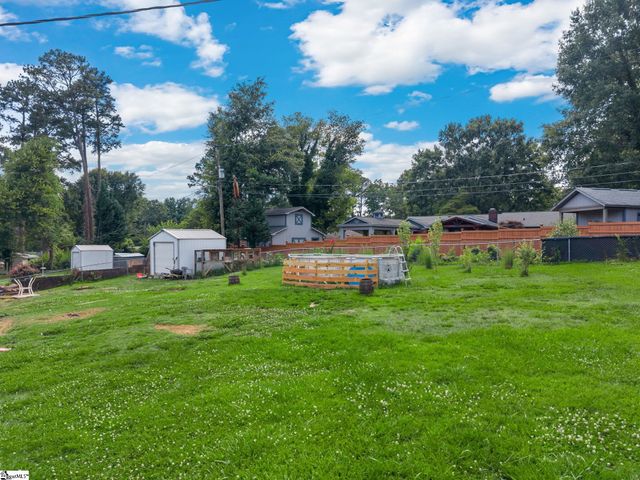 417 Harrell Drive, Spartanburg, SC 29307