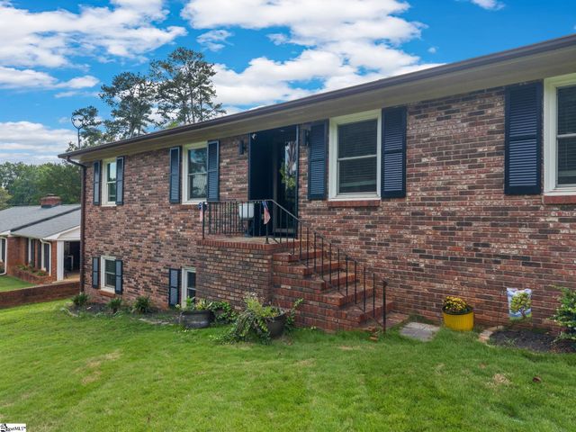 417 Harrell Drive, Spartanburg, SC 29307