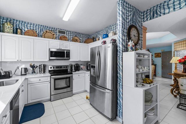 11706 Briarwood Circle 1, Boynton Beach, FL 33437