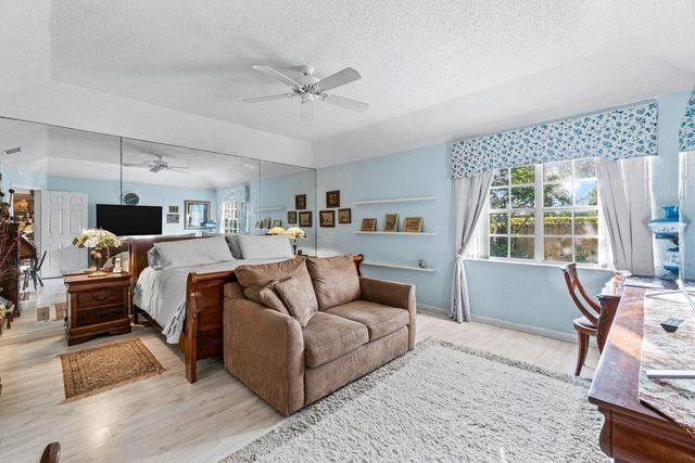 11706 Briarwood Circle 1, Boynton Beach, FL 33437