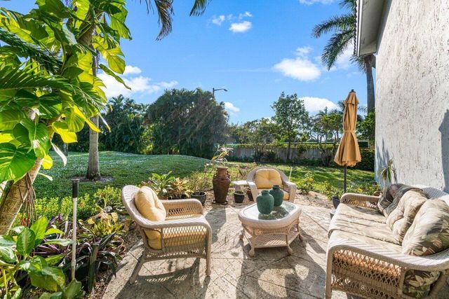 11706 Briarwood Circle 1, Boynton Beach, FL 33437
