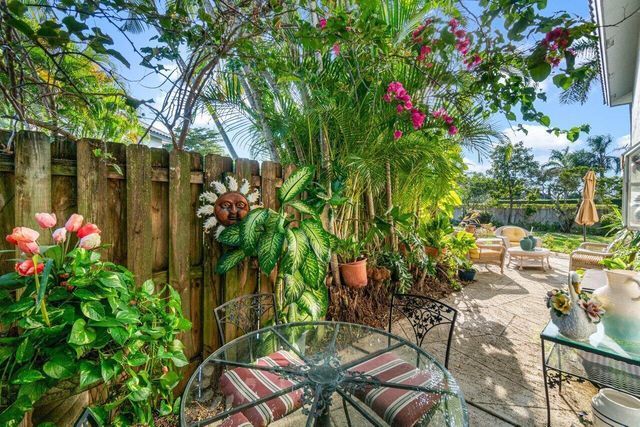 11706 Briarwood Circle 1, Boynton Beach, FL 33437